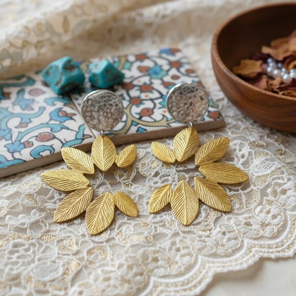 🆕️Turkish Stunning Handmade Artisan 18K Gold Plated Brass Fine Leaf Earrings - Picture 11 of 11